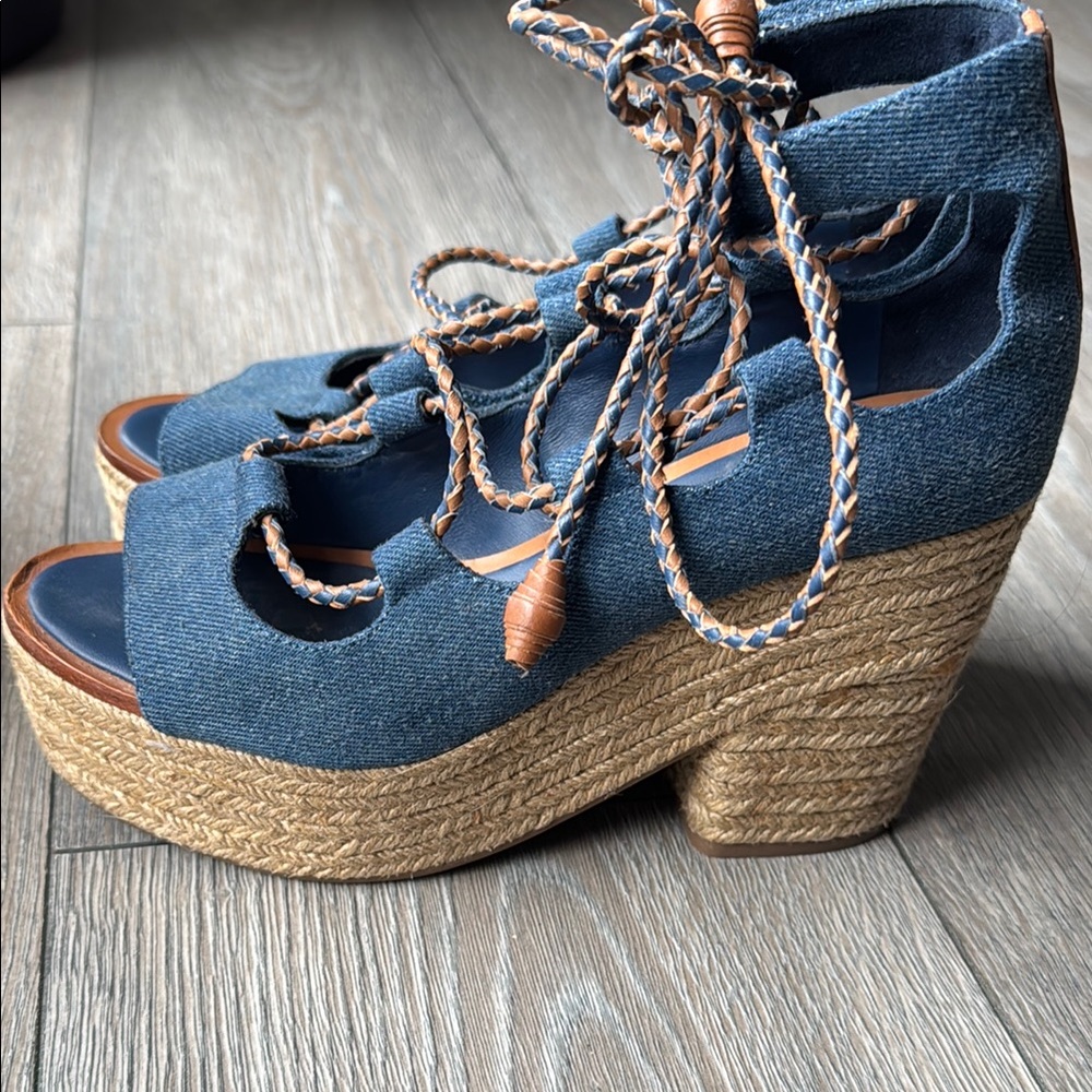 Tory Burch Blue and Brown Wedge Sandals with Lace-Up Design - Picture 3 of 10